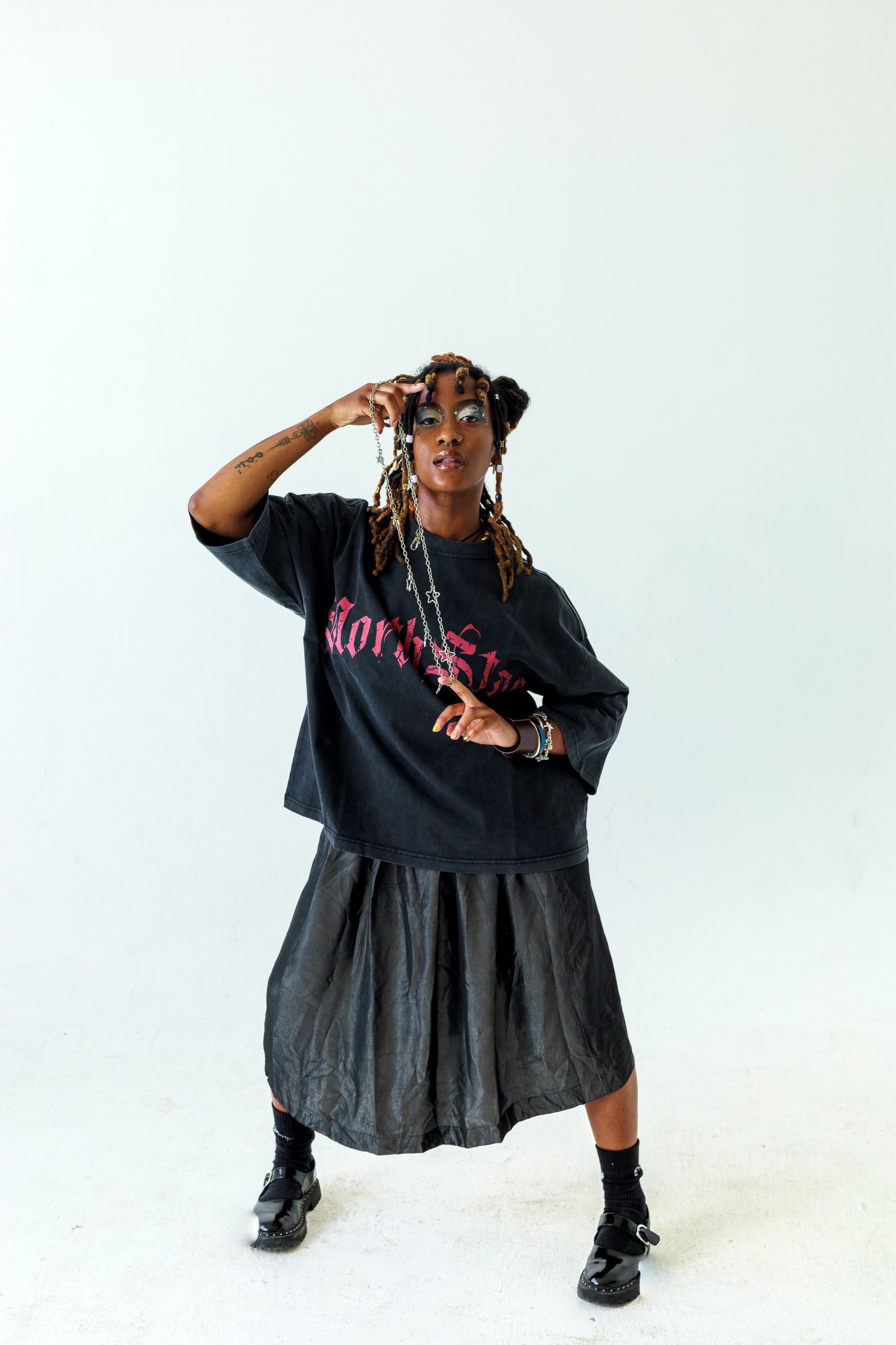 OVERSIZED LOGO TEE