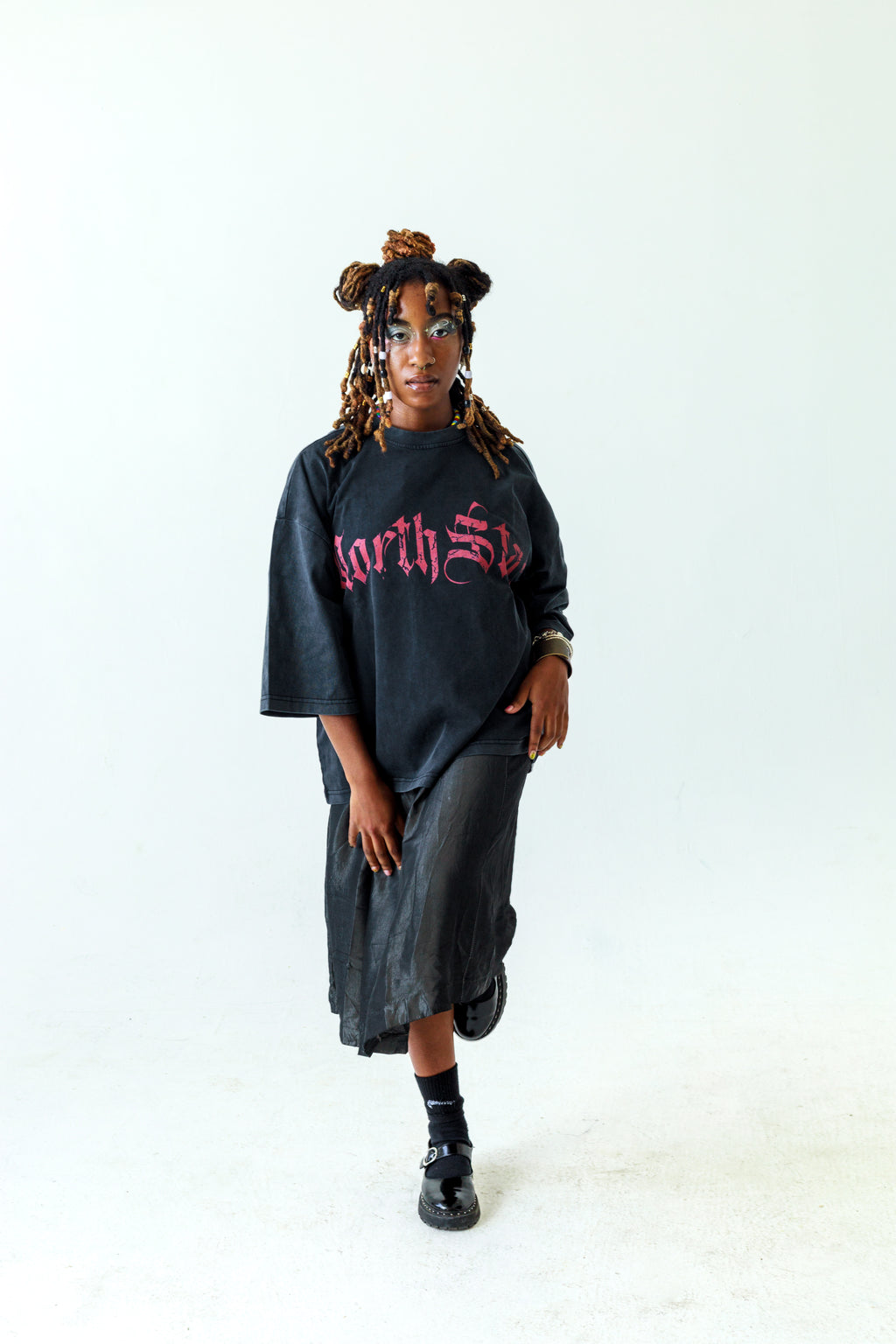 OVERSIZED LOGO TEE